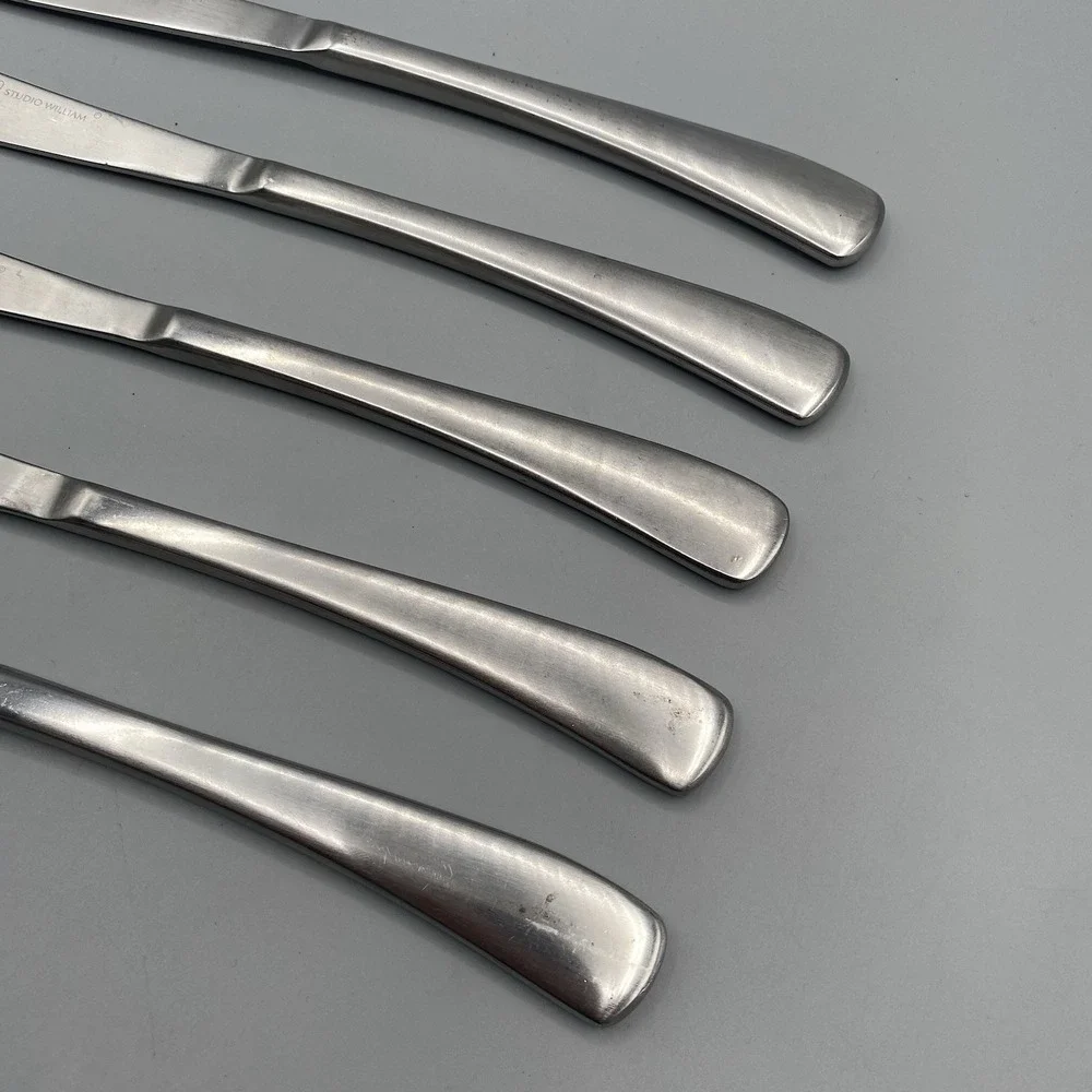Studio William Stainless LARCH SATIN 5pcs DINNER KniveS 9.25in Flatware